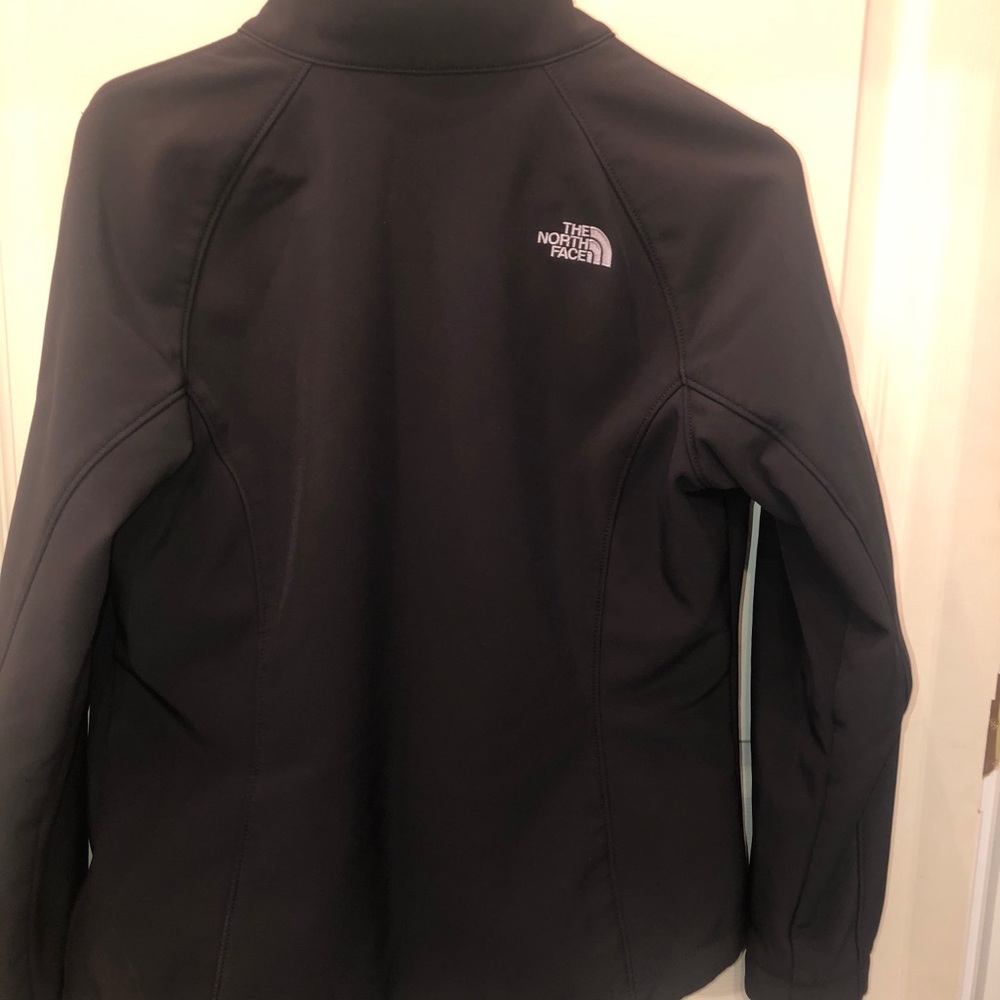 Women’s North Face jacket